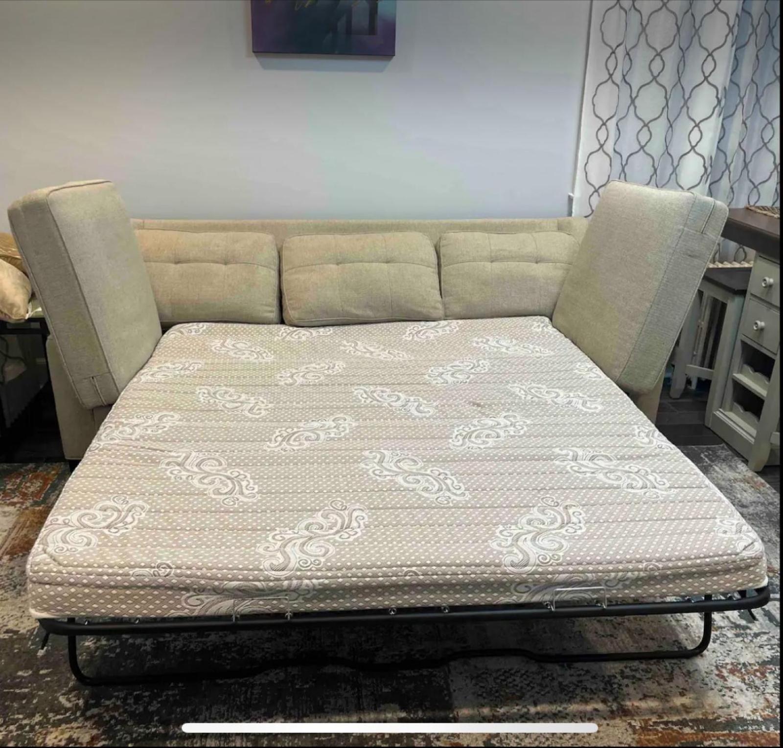 Private Suite In Huntington Station Bagian luar foto