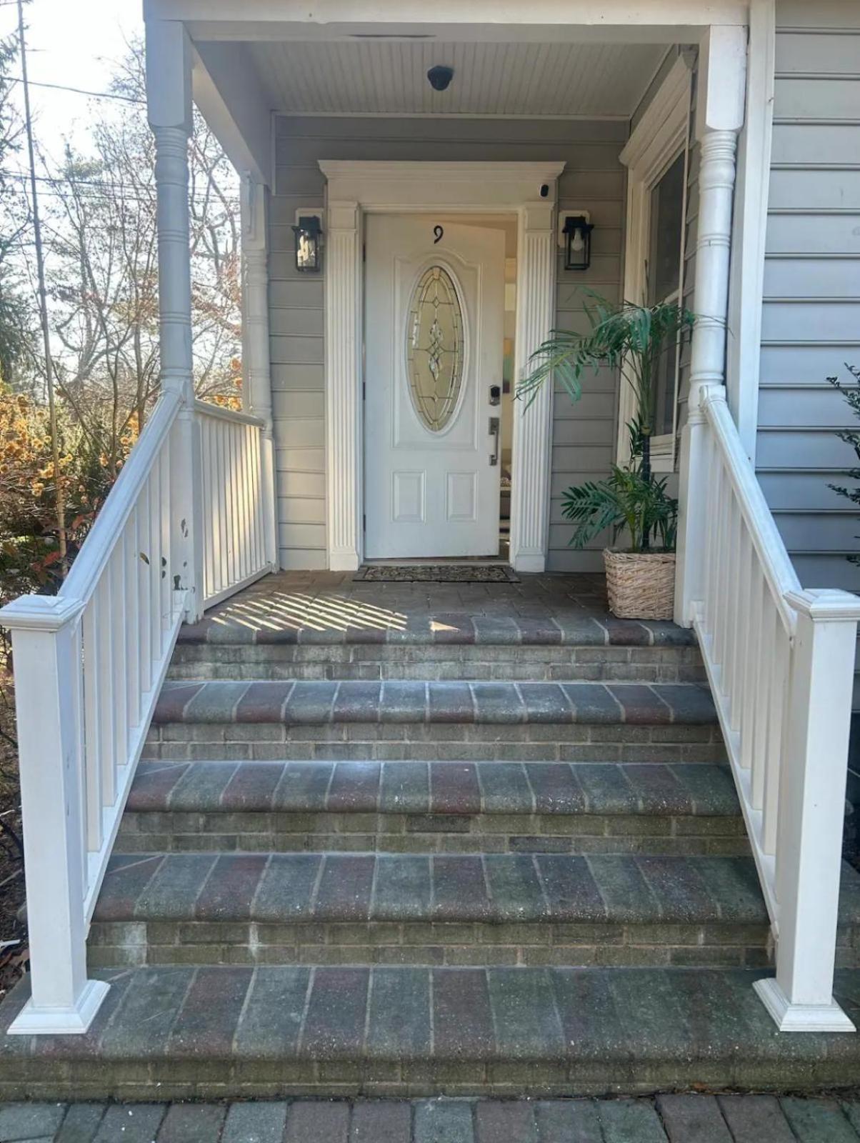 Private Suite In Huntington Station Bagian luar foto